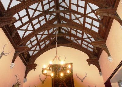A principal feature of the House is the two storey hall with late Medieval Hammerbeam roof